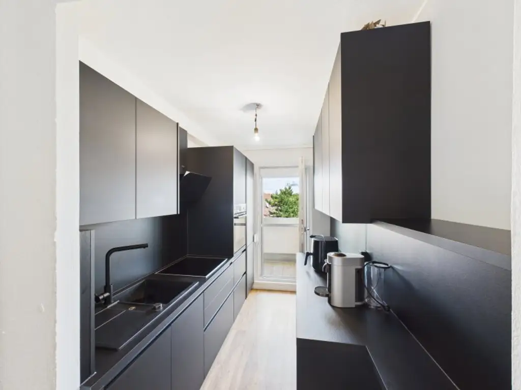 Traumhafte 2-Zimmer-Wohnung mit 3 Loggien in 1110 Wien – ab 785€ Rate/Monat