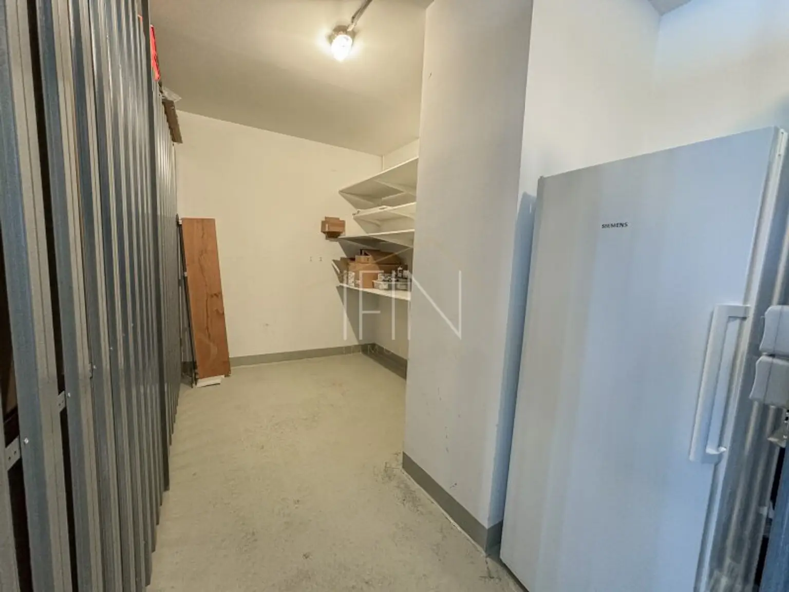 Moderne, sonnige 3-Zimmer-Wohnung mit 50m² Dachterrasse