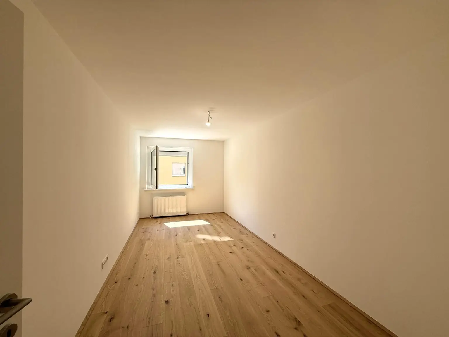 Erstbezug nach Generalsanierung - Wohnungseigentum // First occupancy after complete renovation - condominium ownership //