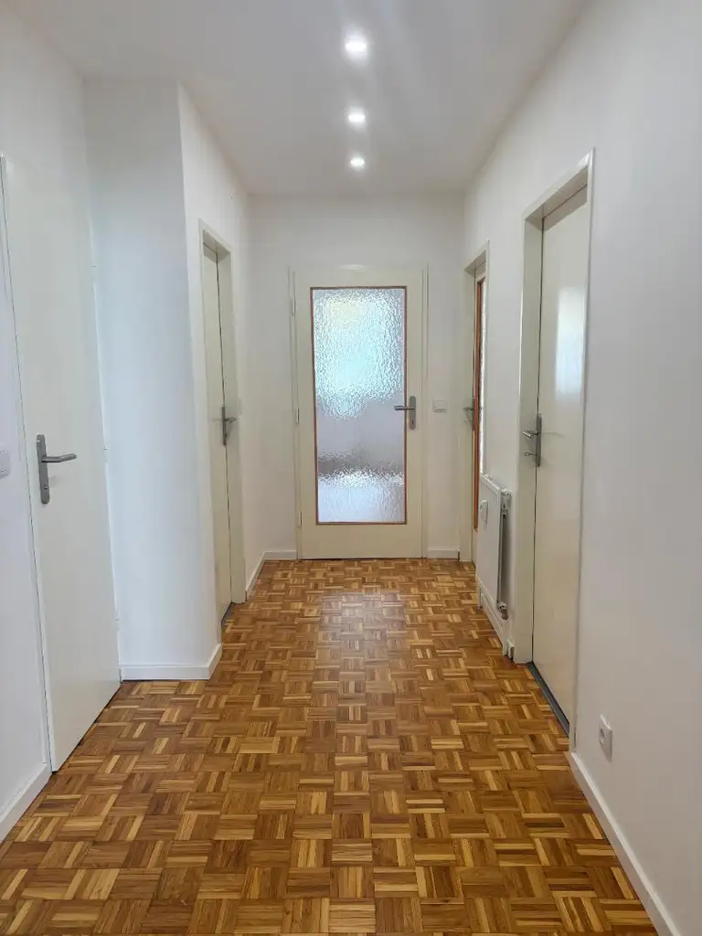 "HEREINspaziert! – 2 Zimmerwohnung & LOGGIA“