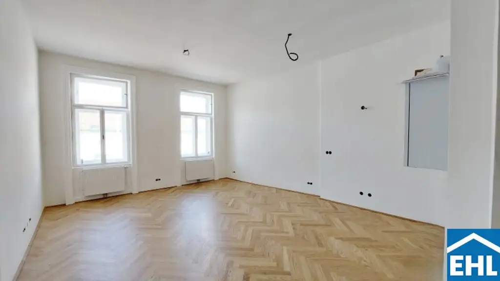 Erstbezug nach Sanierung! 2,5-Zimmer-Wohnung in Top-Lage des 6. Bezirks