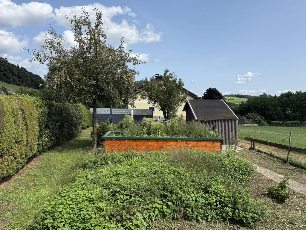 Gepflegter Bungalow unweit von Leiben - Garten inklusive!