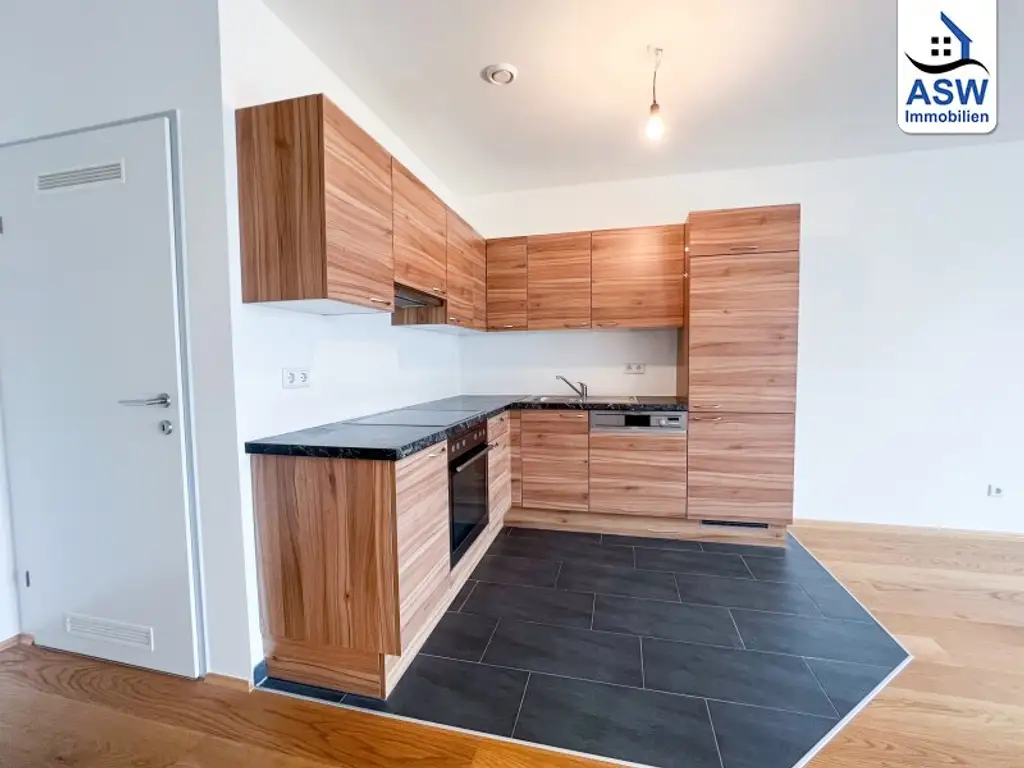 Perfekt aufgeteilte 2-Zimmerwohnung mit schöner Küche, Balkon und Loggia