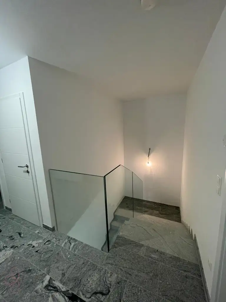 Modernes Neubauhaus für Kurzzeit- und Firmenvermietung in Gerasdorf bei Wien