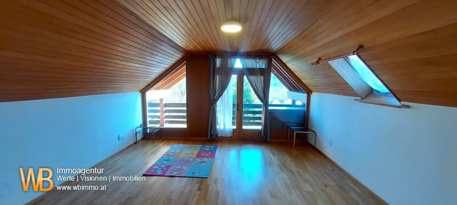 Fernblick 3 Geschoße, über 200m² WNFL + 100m² Lager + 4300m² Eigengrund