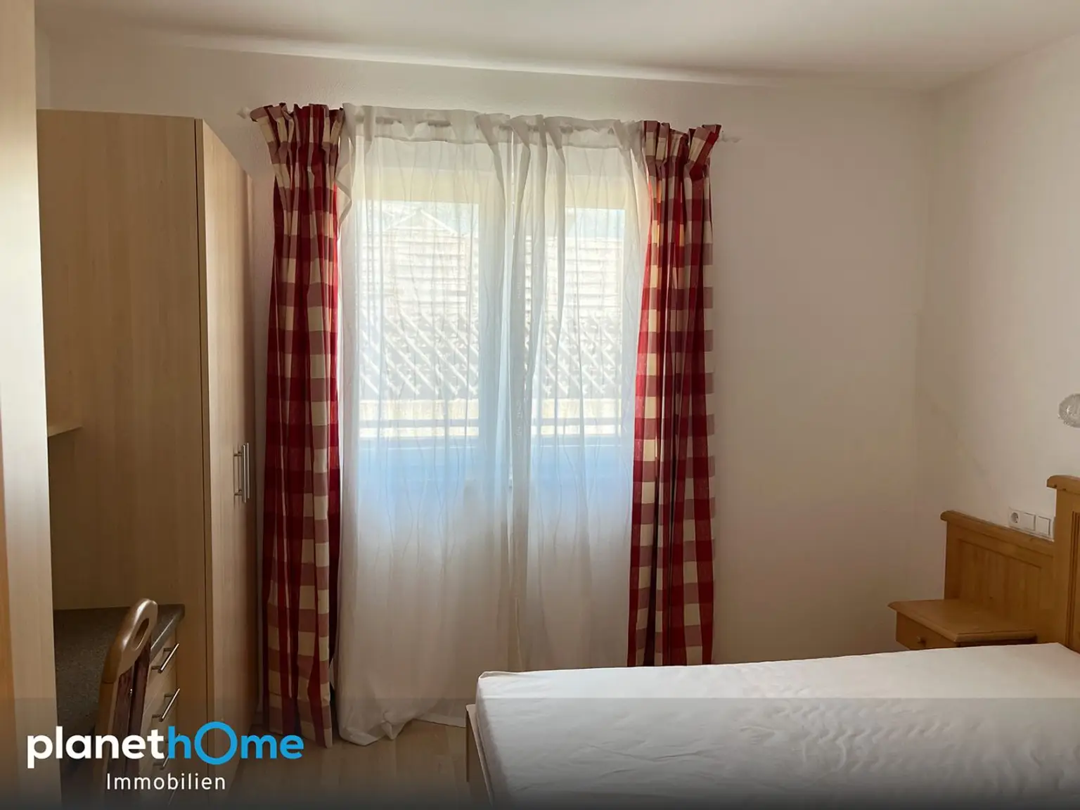 SCHLAFZIMMER I