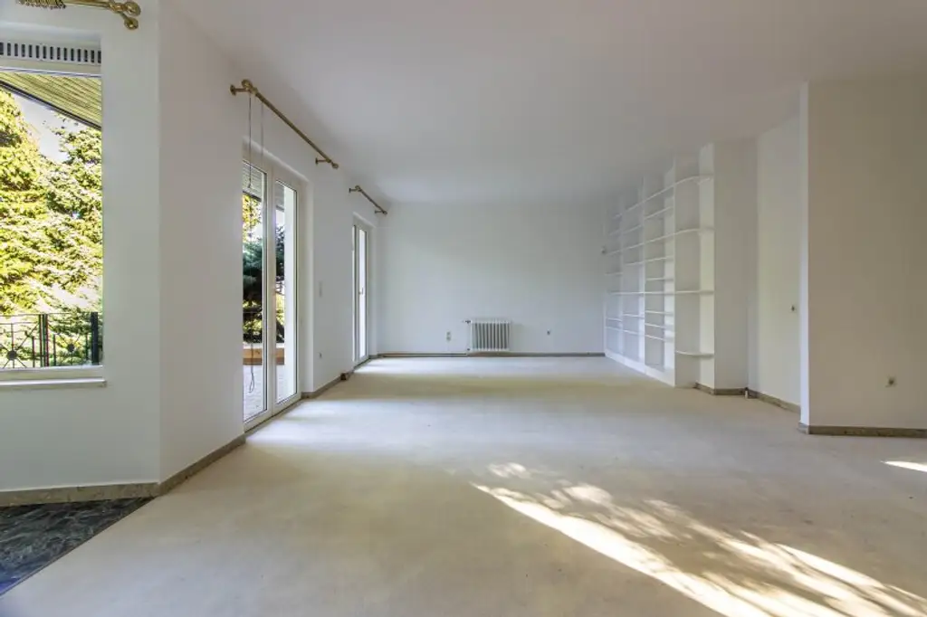 Familienheim mit Privatsphäre - Elegantes Wohnen in Harmonie mit der Natur