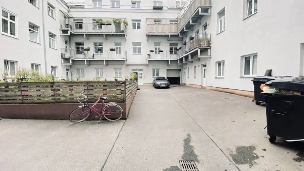 Schöne 4 Zimmer Wohnung mit Terrasse. Nähe Mariahilfer Straße