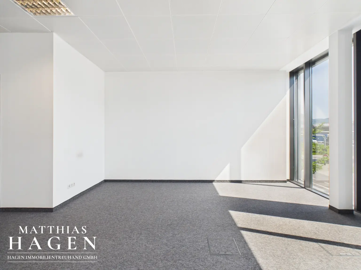 Büro 2 (Top 105)