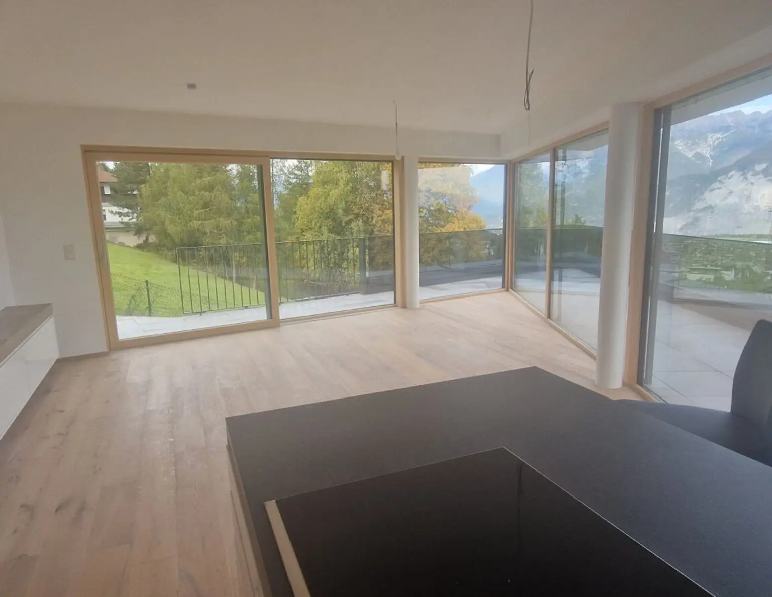 Luxuriöses Wohnen in Tirol - Erstbezug mit Garten, Terrasse und Bergblick