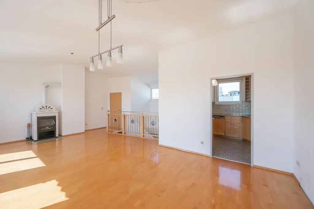 STUDENTEN AUFGEPASST - U3 VOR DER TÜR - MAISONETTE | TERRASSENWOHNUNG