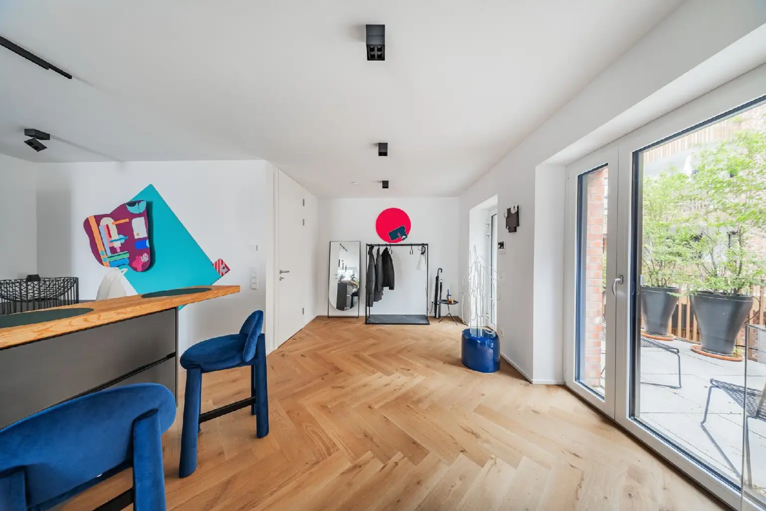 Exklusives Maisonette-Apartment; Modernes Wohnen auf zwei Ebenen