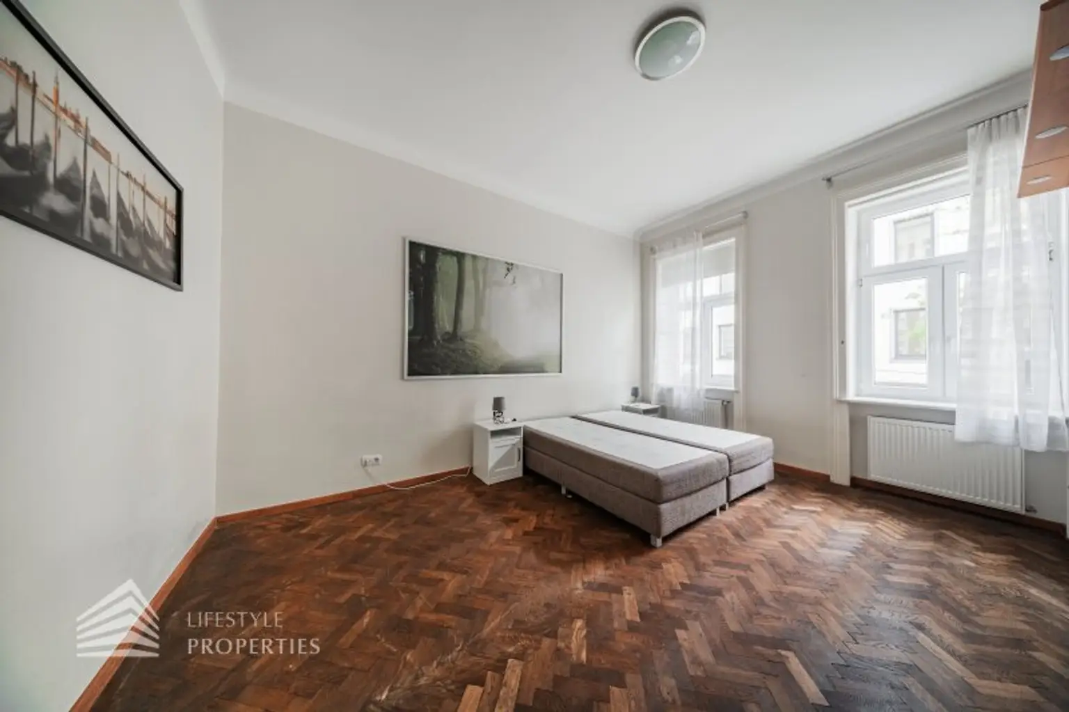 Helle 2-Zimmer Wohnung, Nähe Meiselmarkt