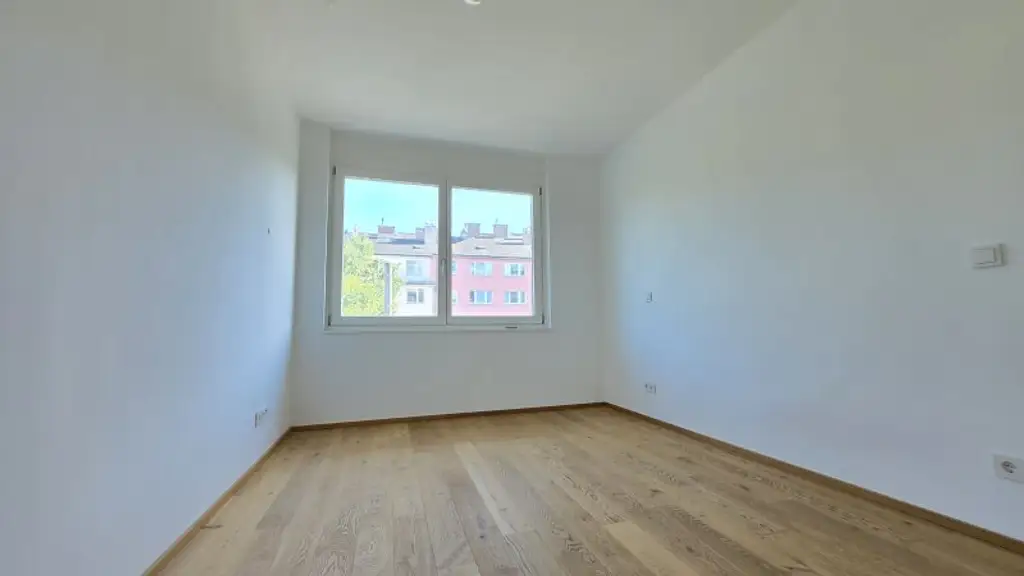 Sonnige 2-Zimmer-Wohnung - Klimaanlage - Sehr guter, gepflegter Zustand - Ausgezeichnetes Raumkonzept