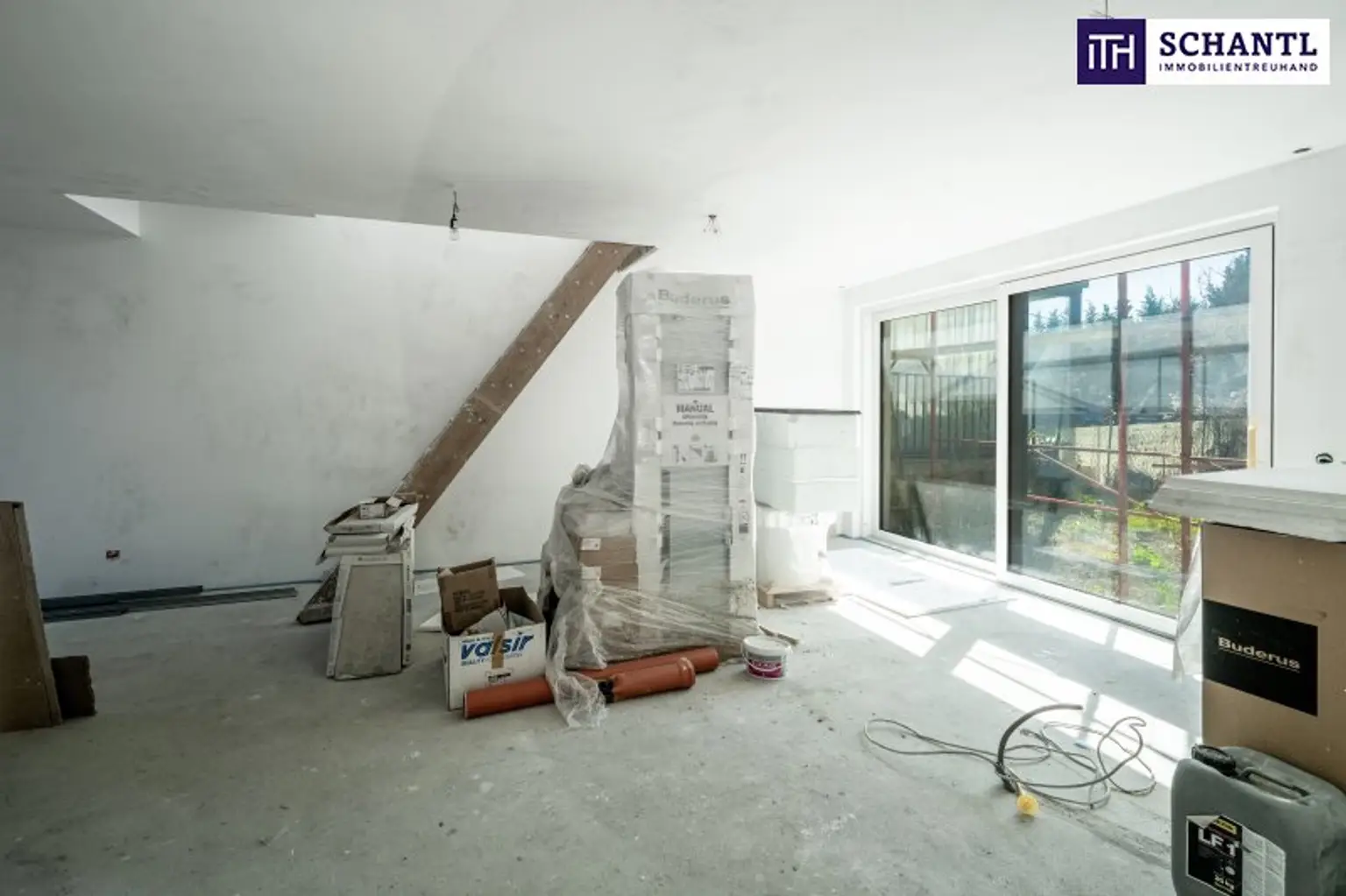 Elegante Doppelhaushälfte in begehrter Donaulage