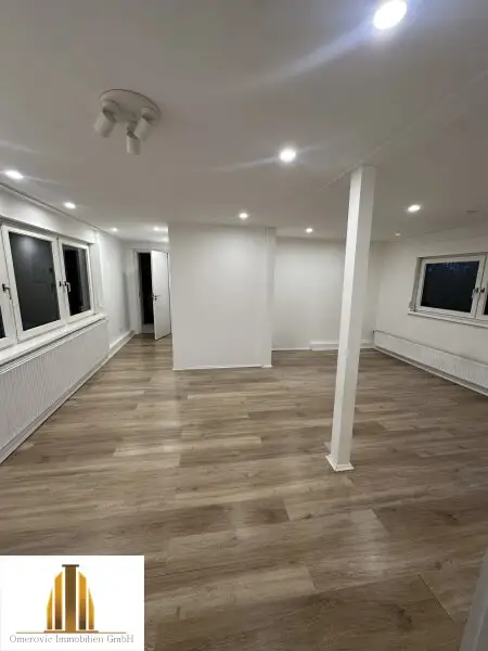 Wohnen wie im Urlaub Haus mit 2 Zimmer, Pool und ca 300m2 Garten