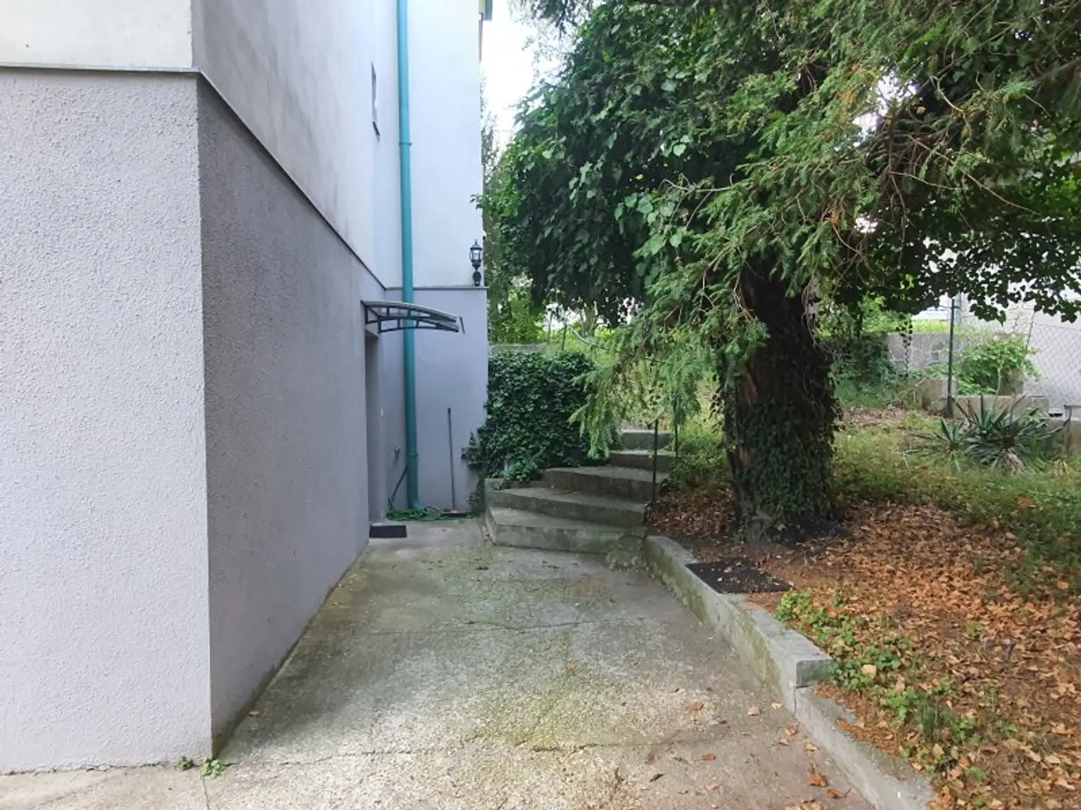 Top sanierte Wohnung mit Terrasse und großem Garten - nähe Wolfersberg