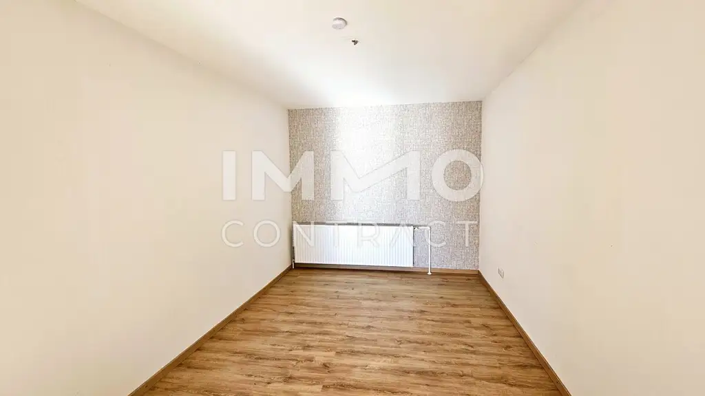 Geräumige, moderne 4-Zimmer-Wohnung mit zwei Bädern und großer Küche im Zentrum von Laxenburg