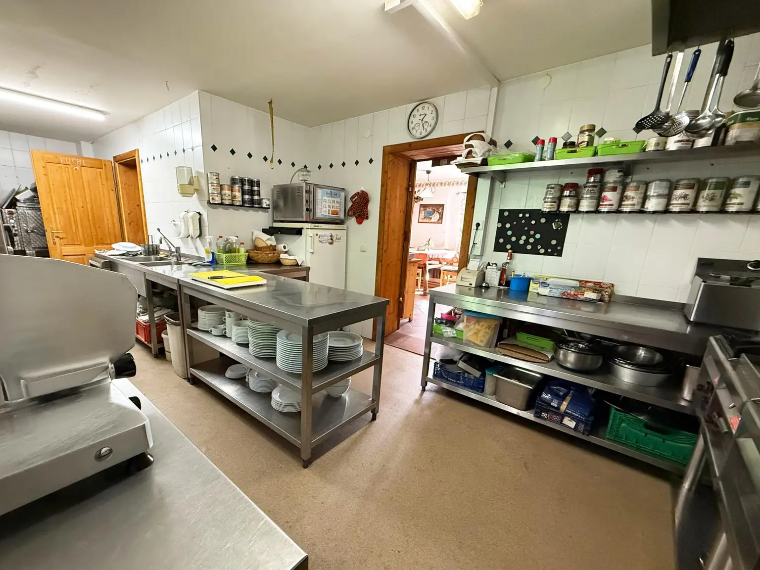 Gasthaus / Weinstube "WEINECK" im Yspertal zu erwerben!