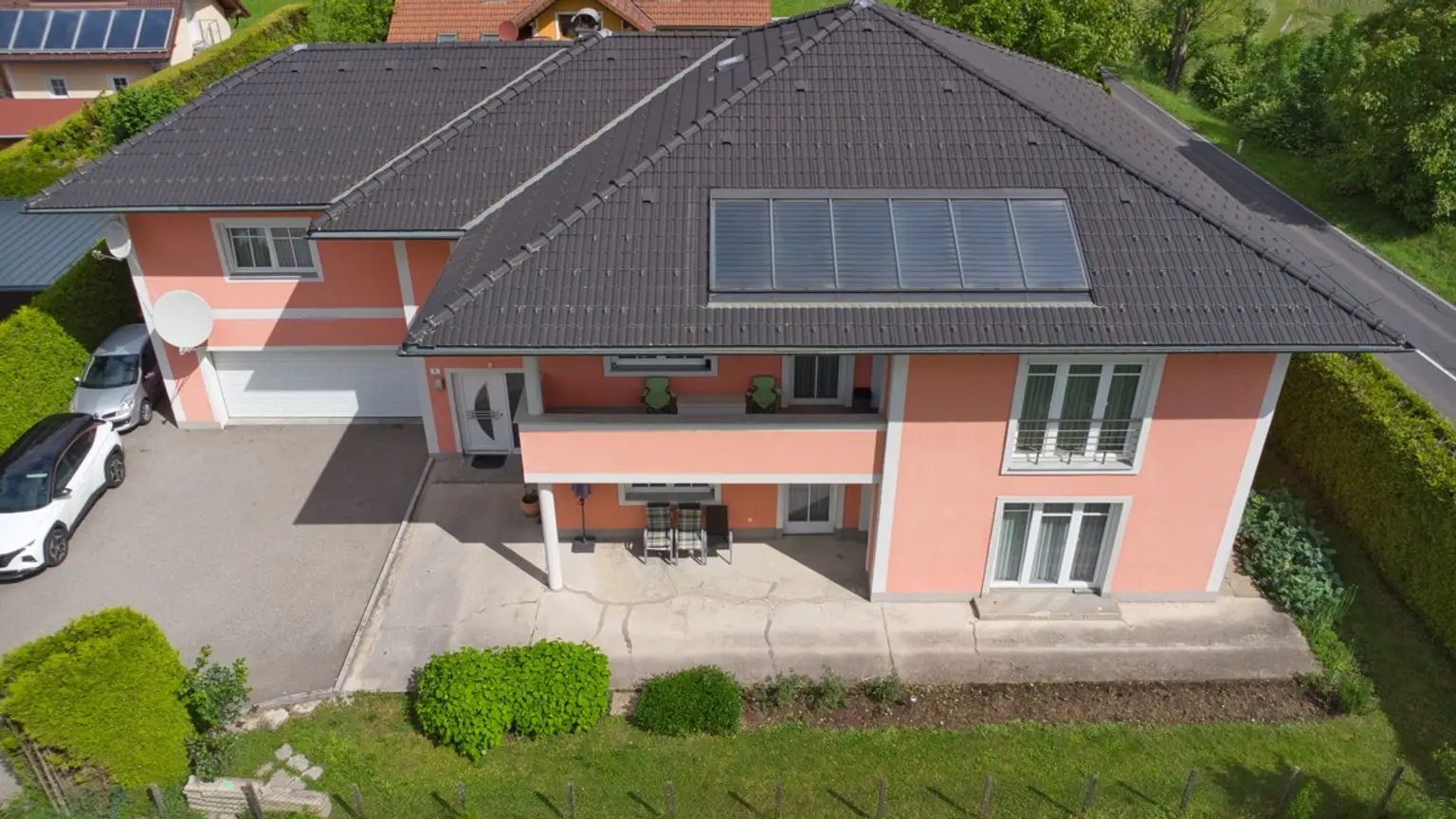 Viel Wohnplatz, wenig Gartenpflege – Ihr neues Zuhause in Regau!