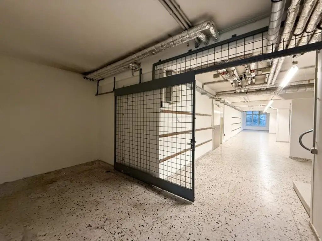 Attraktive Geschäftsfläche in gut frequentierter Lage – Ziegelofengasse, 1050 Wien