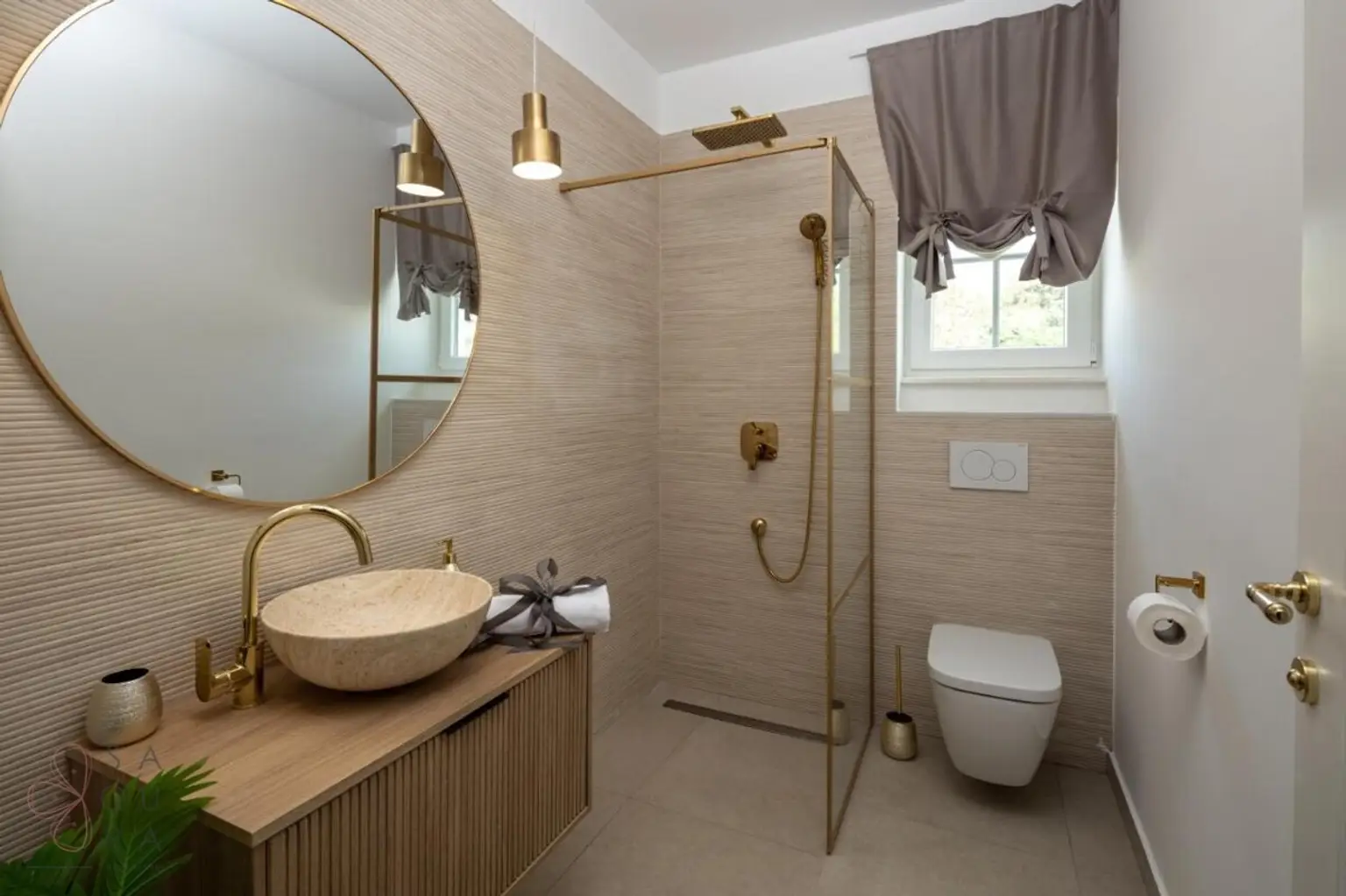 Stunning Home Razanj – Ihr mediterraner Rückzugsort mit Renditepotenzial