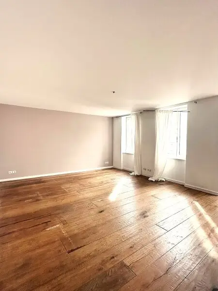 Ein Zuhause für Ästheten und Liebhaber stilvoller Altbaukultur mit knapp 94m² | 8m² Balkon - 1160 Wien