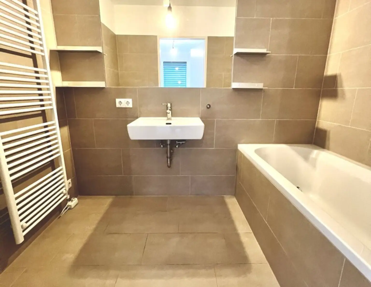 Schöne 49m² Wohnung, 2-Zimmer mit Loggia & großer Terrasse in Purkersdorf zu mieten!
