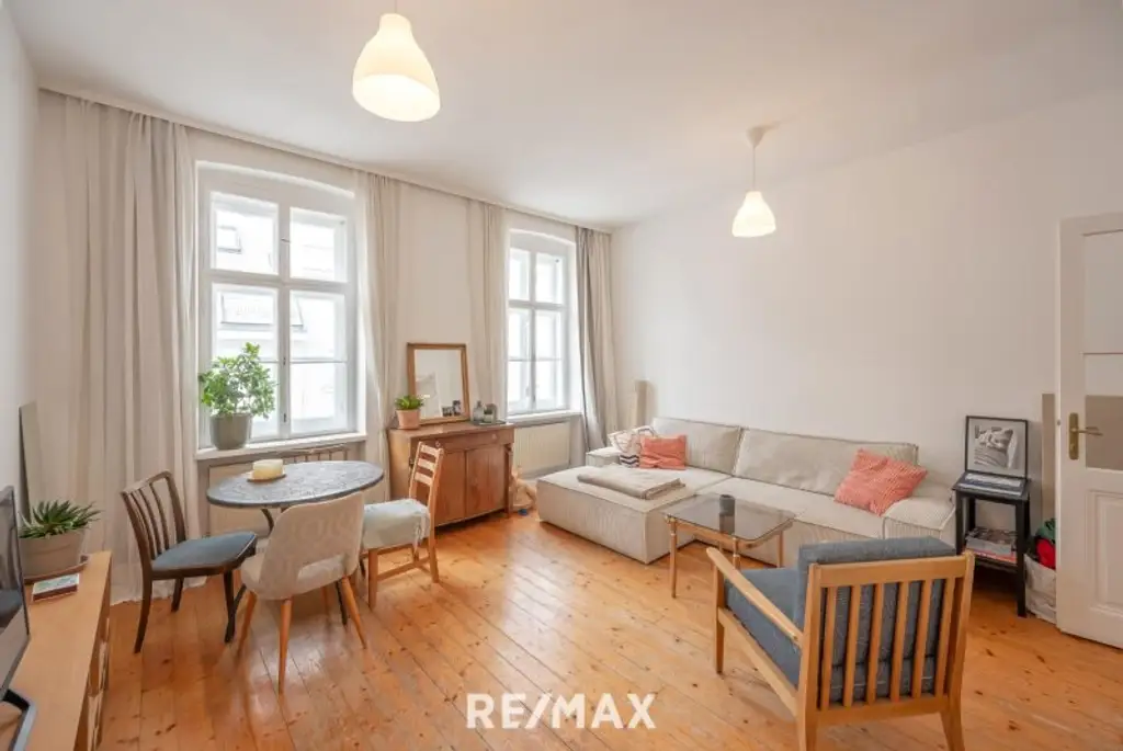 ALTBAUBWOHNUNG - PERFEKTER SCHNITT