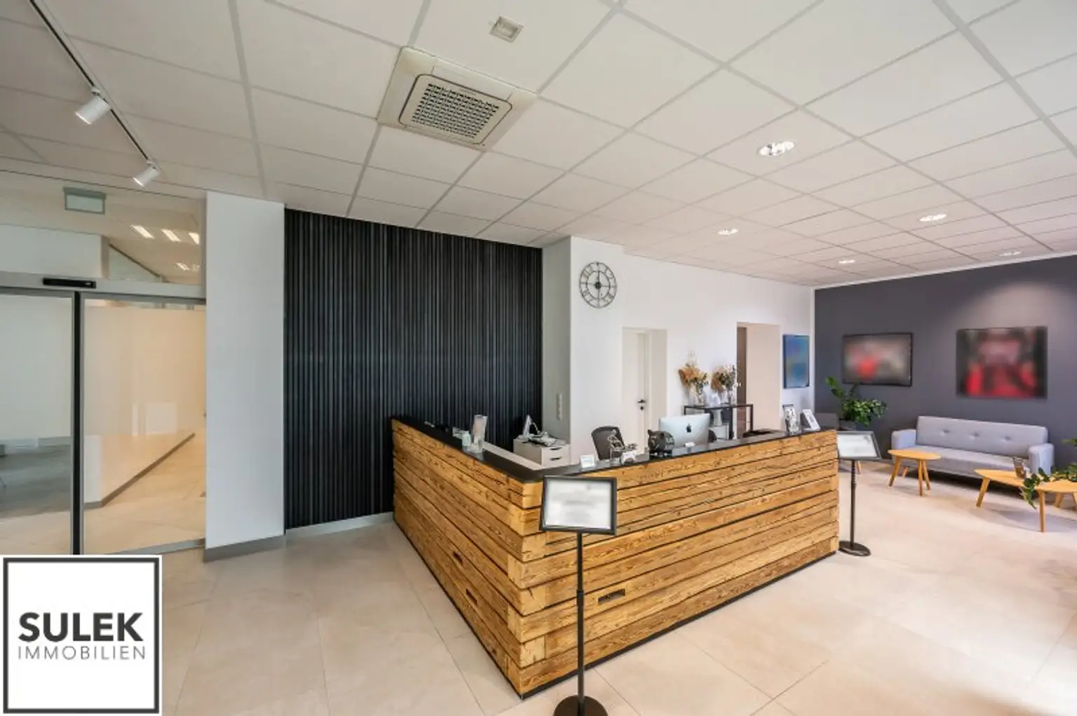 Ihr neuer Unternehmenssitz: Modernes Büro/ Praxisgebäude in Mödling mit Top-Anbindung