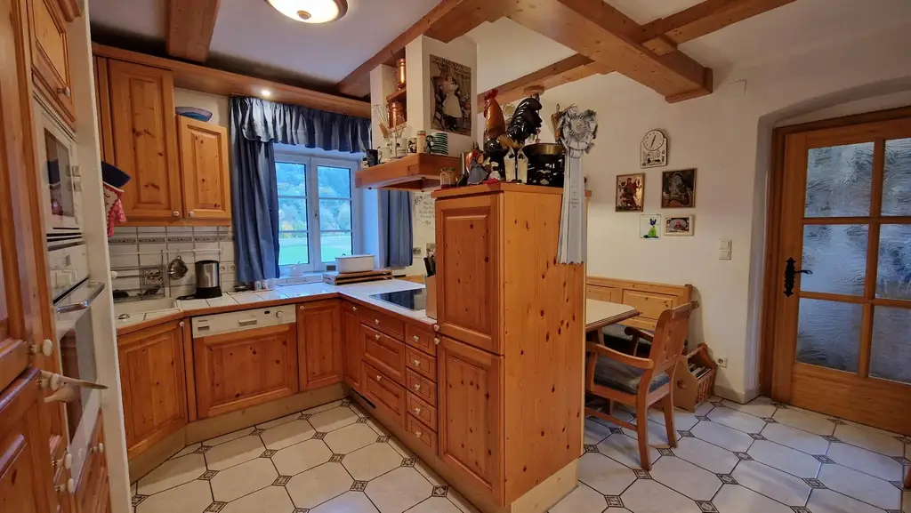 Entzückendes Einfamilienhaus mit Gartenoase in sonniger Lage