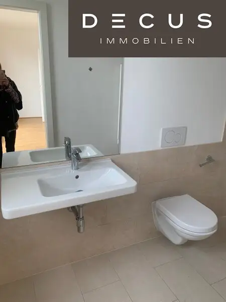 4-ZIMMER | LUXUS IM HERZEN DER STADT | TRAUMHAFTE DG-WOHNUNG | ROOFTOP-TERRASSE - AB SOFORT