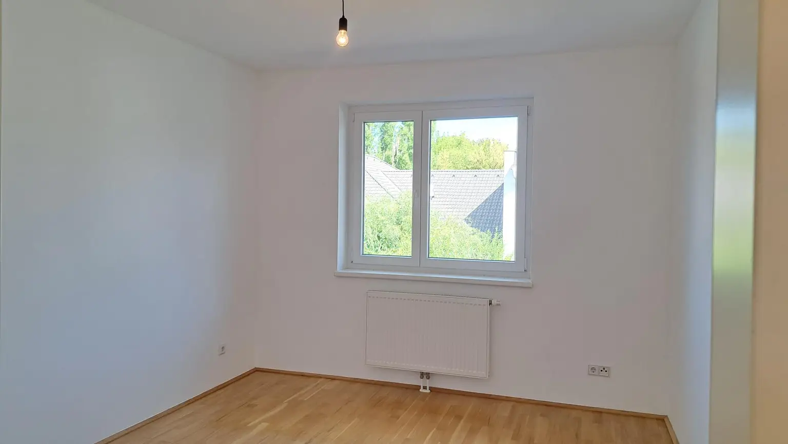 Provisionsfreie, 3 Zimmerwohnung mit Kaufoption. Erstbezug nach Renovierung!