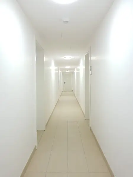 Sonnige 2-Zimmer-Wohnung - Klimaanlage - Sehr guter, gepflegter Zustand - Ausgezeichnetes Raumkonzept