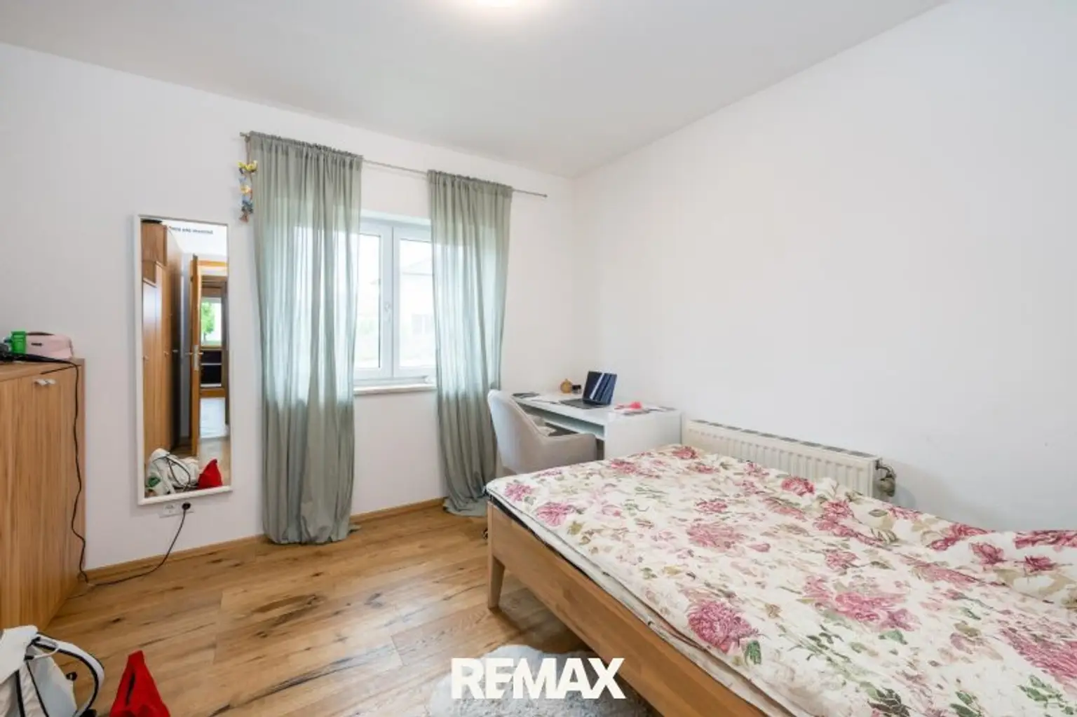 Ruhiges Zimmer EG