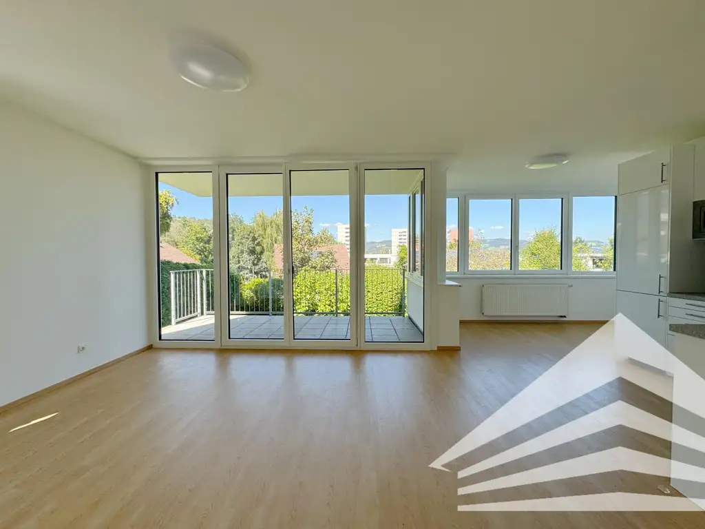 ***Traumhafte 2 Zi.-Wohnung mit Balkon, Eigengarten & TG-Platz am Fuße des Pöstlingbergs***