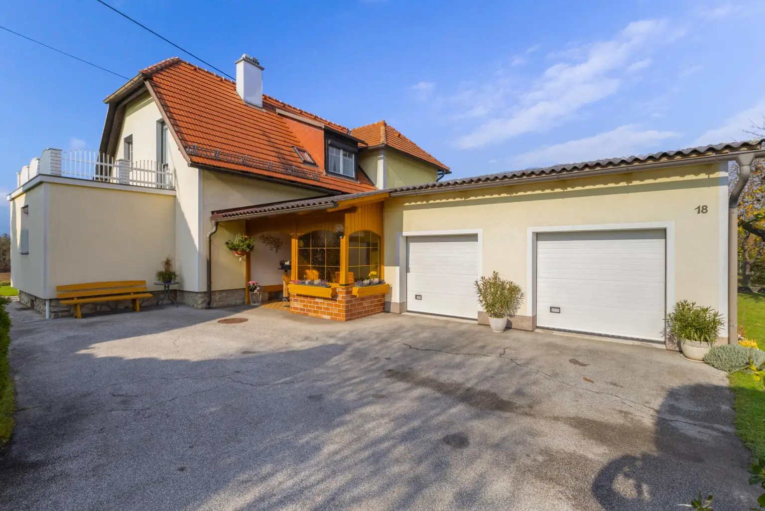 Großzügiges, gemütliches Einfamilienhaus mit Gartenparadies und Weitblick in Wolfsberg