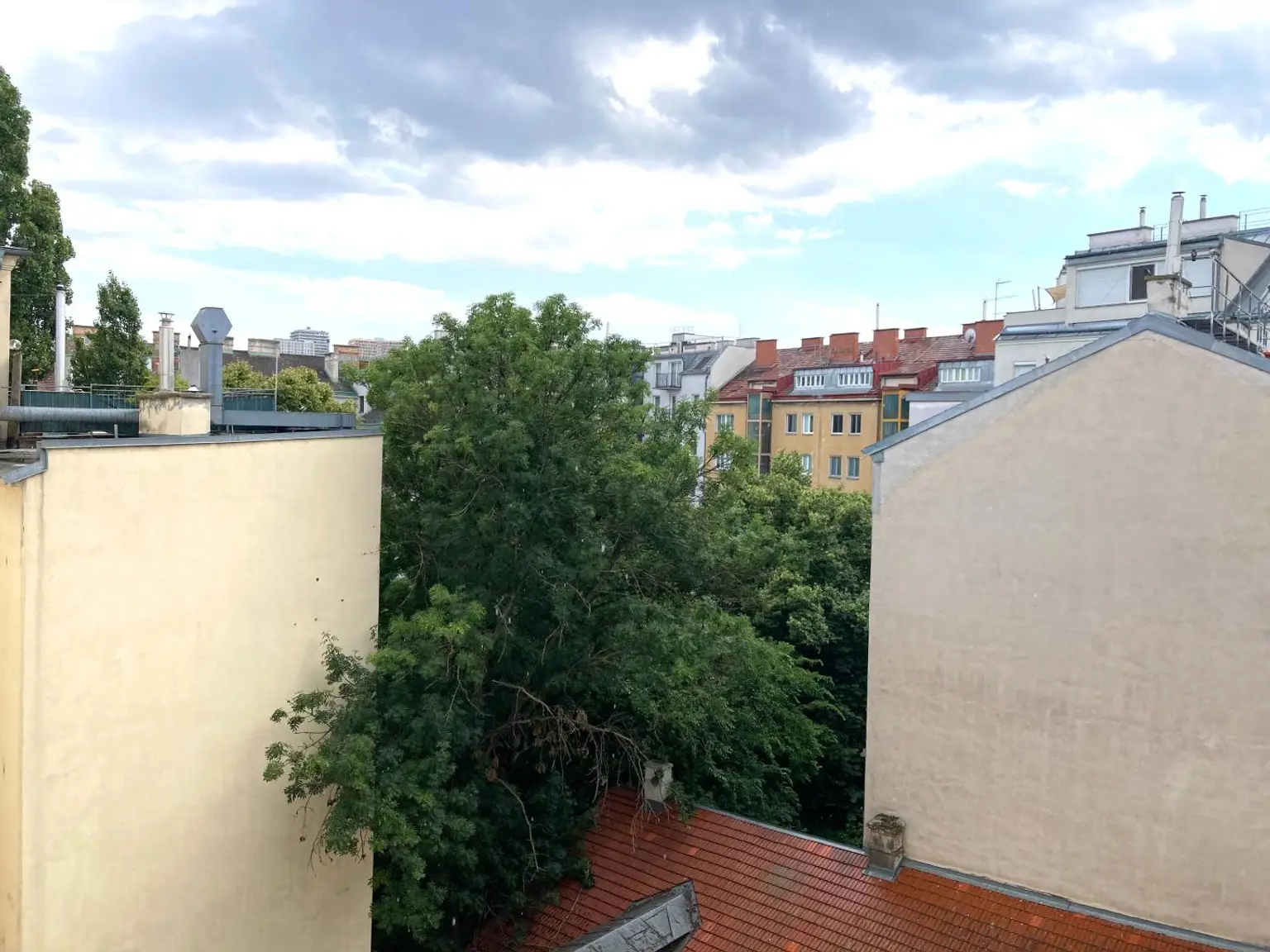 Sanierungsbedürftige Eigentumswohnung in Wien-Landstraße – viel Potenzial in guter Lage!