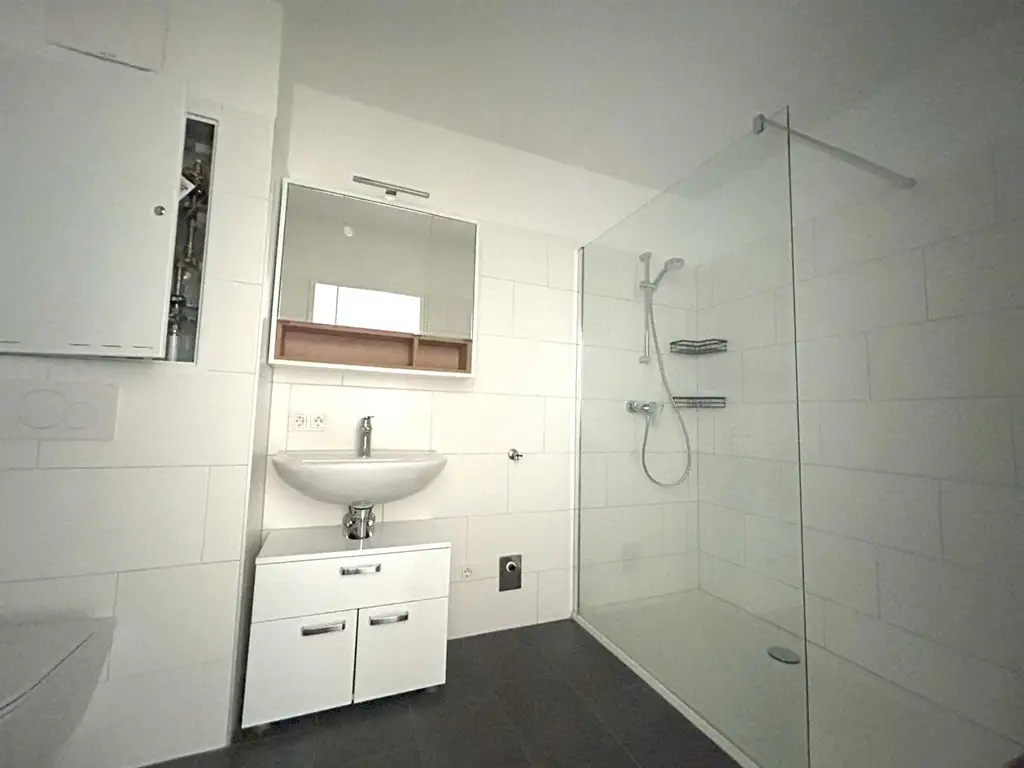 Hochwertige 2-Zimmer Wohnung in sonniger Lage!