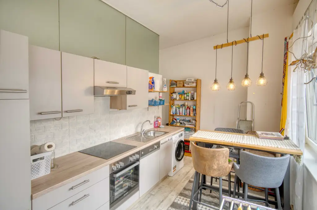 Attraktives Reihenhaus mit gemütlichem Garten