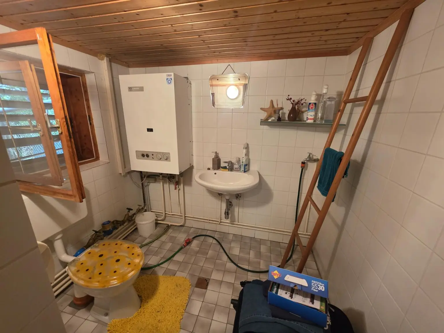 WC (2)