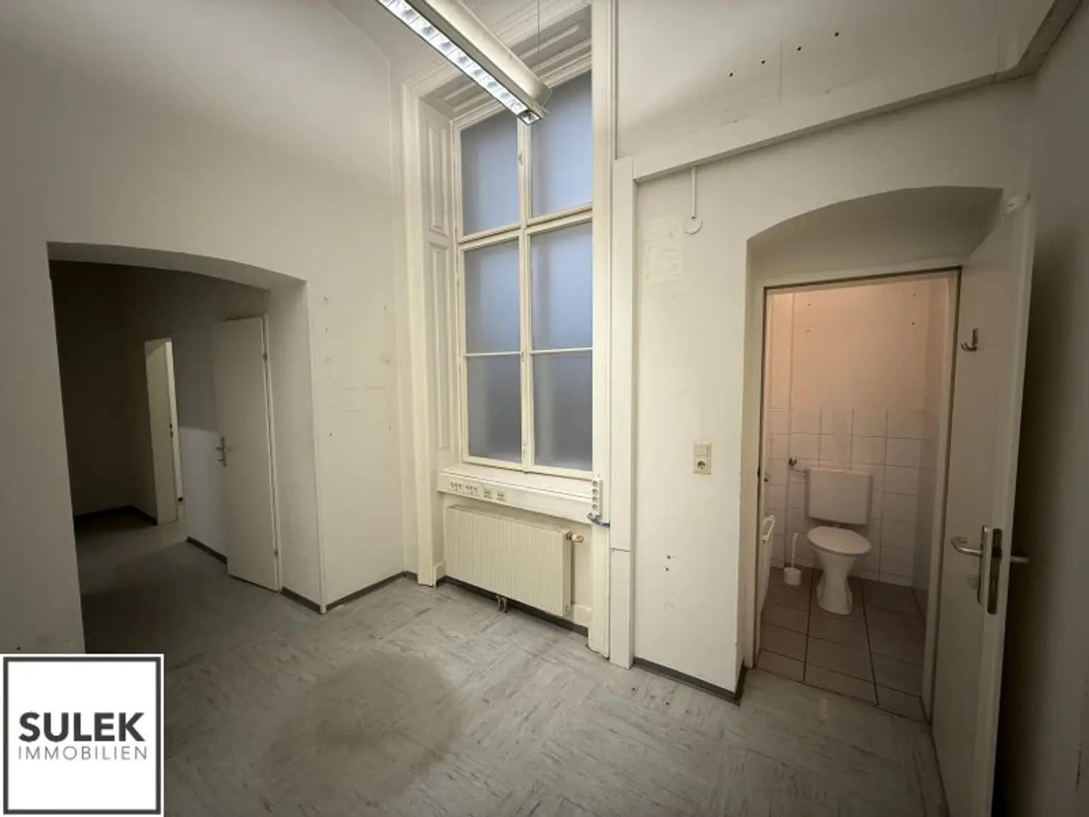 Geschäftslokal in der Döblinger Hauptstraße nahe Bahnhof Spittelau (U4+U6) zur unbefristeten Miete! **VIDEOTOUR**