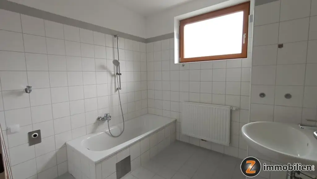 Bad Tatzmannsdorf: Helle, große Dachgeschoßwohnung!