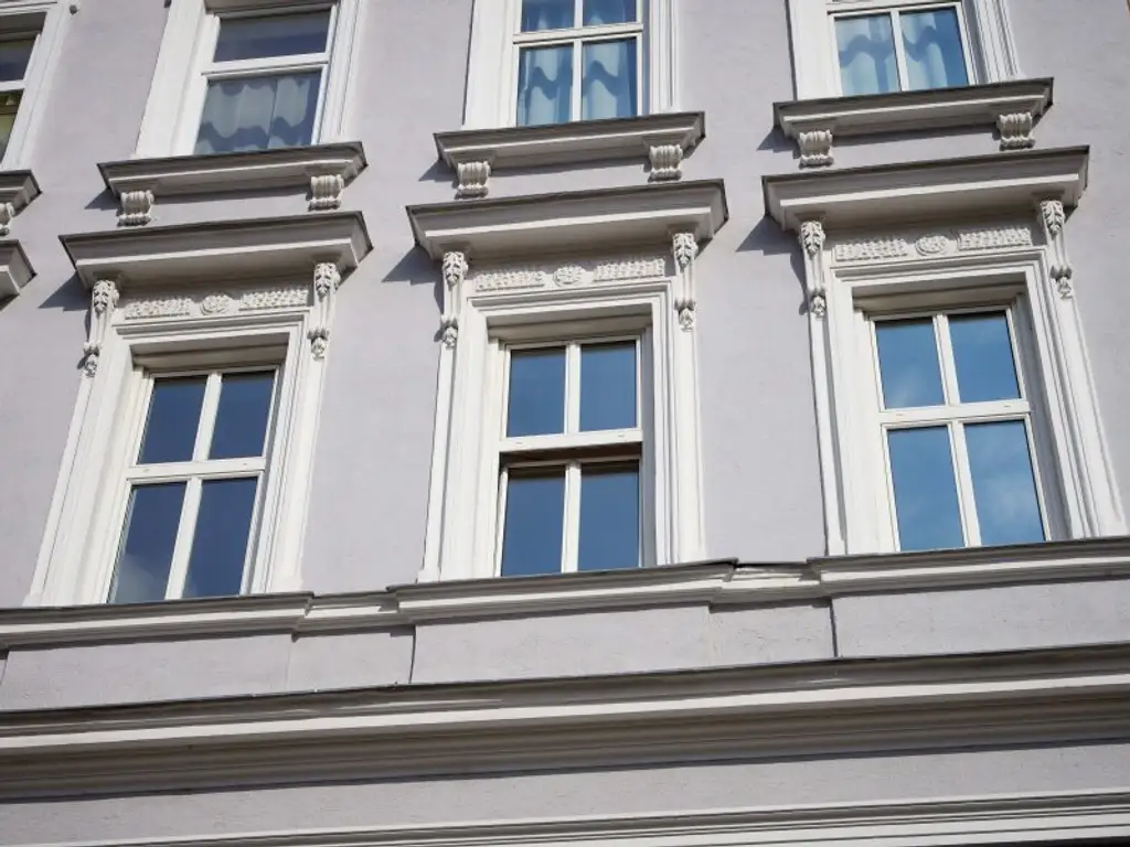 Altbau trifft Moderne: Sanierte 2-Zimmerwohnung in 1150 Wien