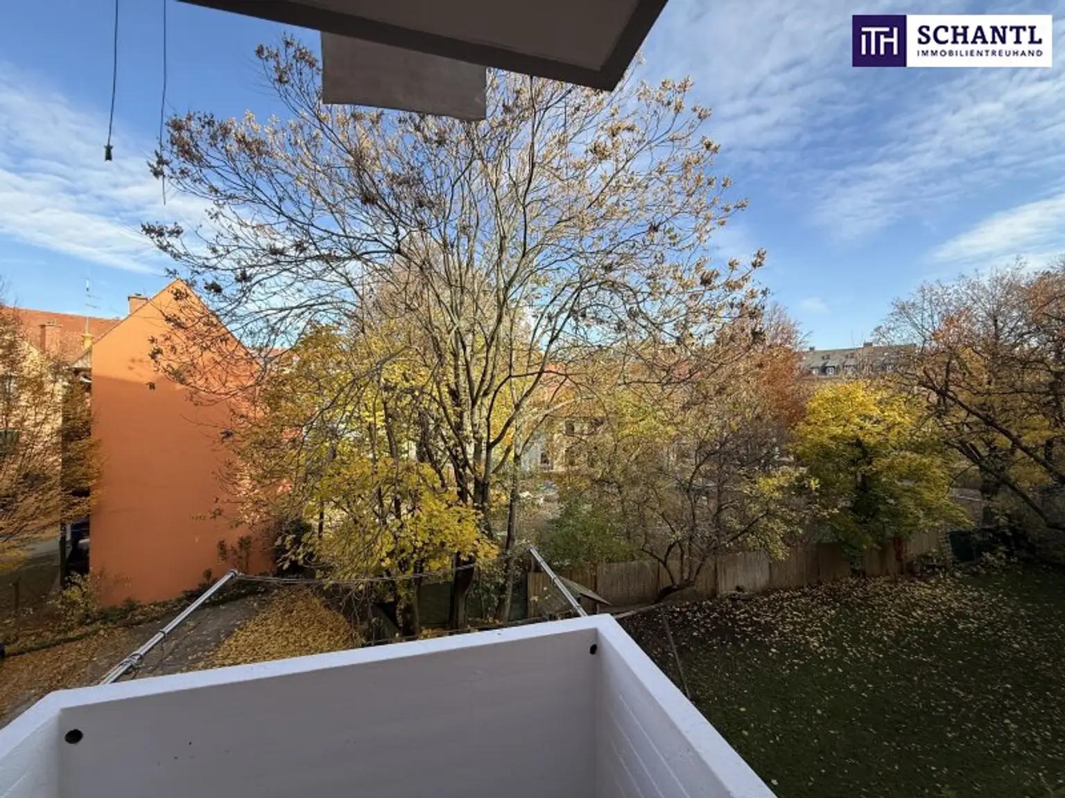 Traumhafte 3-Zimmer-Wohnung in Graz mit Schlossberg-Blick in idyllischer Ruhelage!