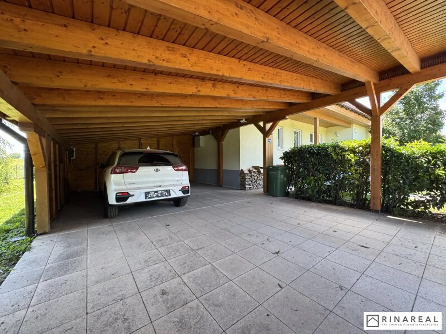 MOLLRAM - Einfamilienhaus mit ca. 1.268 m² Eigengrund | Baujahr 2009 | Sauna & Whirlpool | Luftwärmepumpe, PV-Anlage, Klimaanlage uvm.