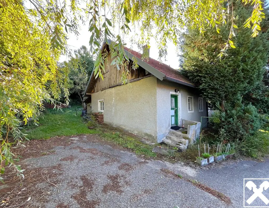 Natur pur! Grundstück mit Abrissobjekt!