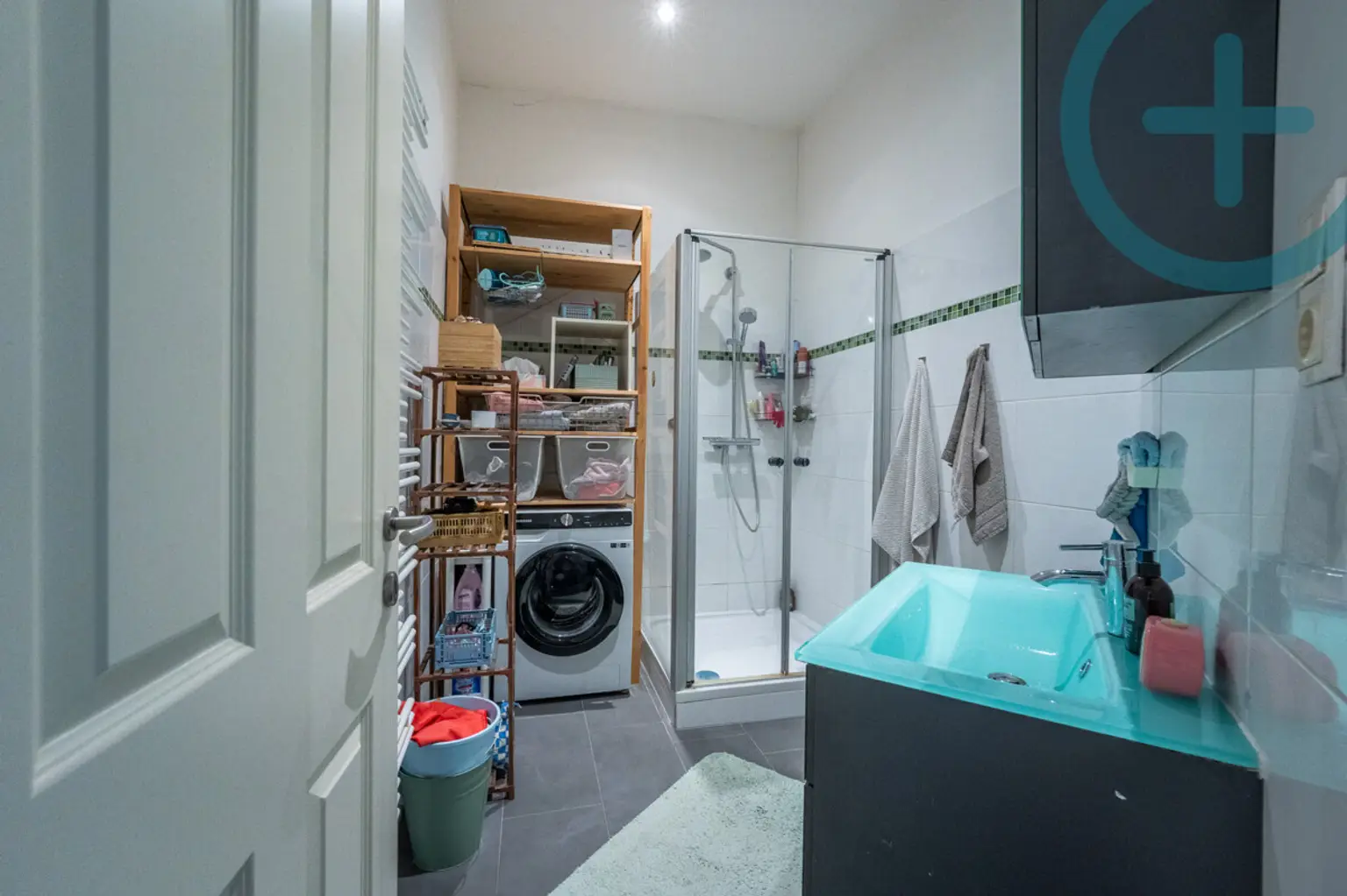 3 Zimmer - Altbauwohnung in der Liechtensteinstraße