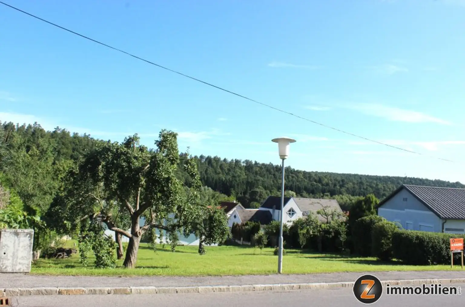 Unterkohlstätten: Schönes Baugrundstück mit Ausblick!