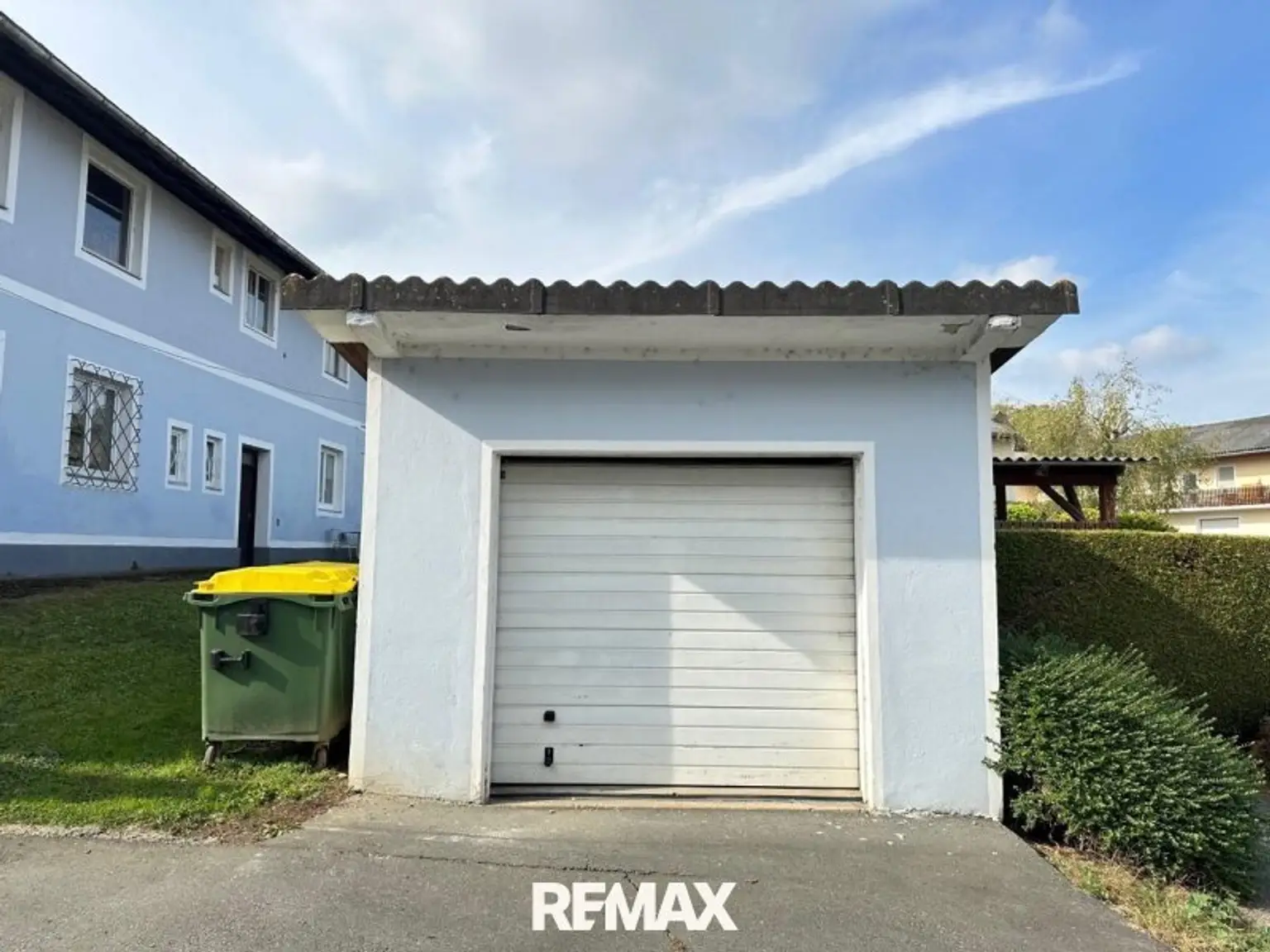 Haus mit Garage